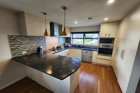 Photo of property in 24 Filmer Crescent, Wallaceville, Upper Hutt, 5018