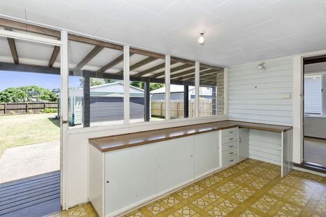 Photo of property in 18 Russell Avenue, Pukekohe, 2120