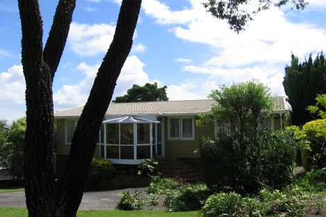 Photo of property in 19 Armagh Road, Blockhouse Bay, Auckland, 0600
