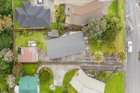 Photo of property in 54 Titoki Street, Te Atatu Peninsula, Auckland, 0610