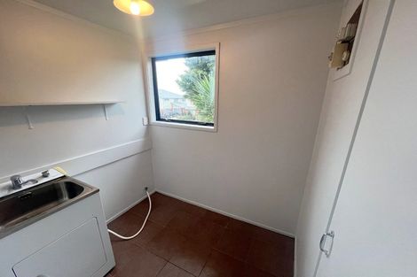 Photo of property in 1 Gambare Place, Wattle Downs, Auckland, 2103