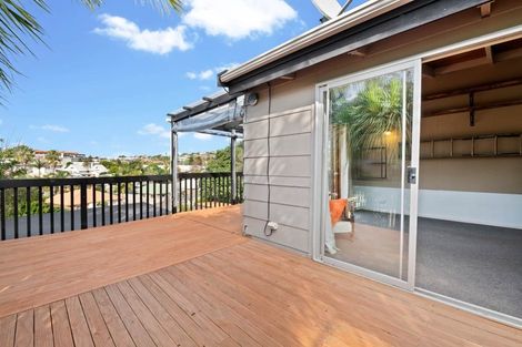 Photo of property in 2/25 Matai Road, Stanmore Bay, Whangaparaoa, 0932
