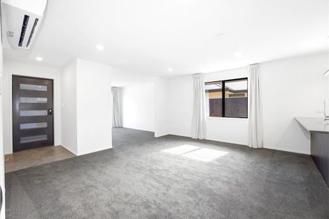 Photo of property in 8 Corry Lane, Rolleston, 7614