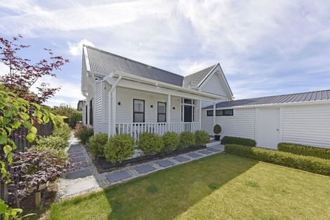 Photo of property in 208 Springfield Road, St Albans, Christchurch, 8014