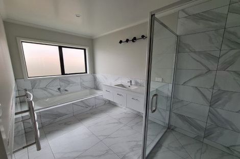 Photo of property in 40 Whatumairangi Way, Owhata, Rotorua, 3010