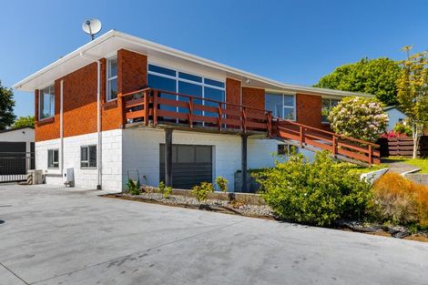 Photo of property in 5 Handley Place, Glen Avon, New Plymouth, 4312