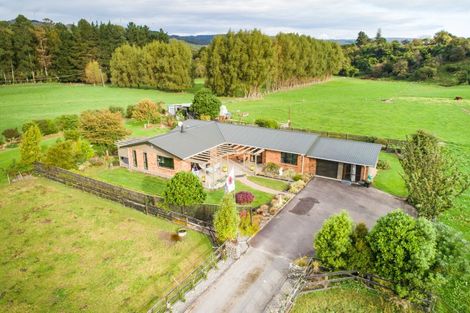 Photo of property in 1107 Saddle Road, Ashhurst, 4810