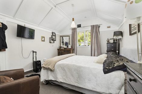 Photo of property in 21 Crawford Road, Kilbirnie, Wellington, 6022