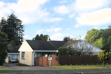 Photo of property in 16b Fairway Drive, Kerikeri, 0230