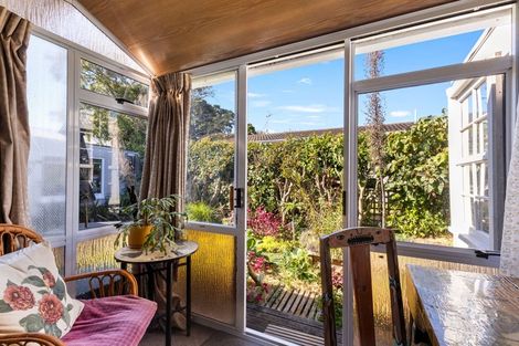 Photo of property in 8 Omata Road, Westown, New Plymouth, 4310