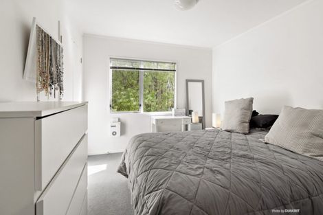 Photo of property in 9/3 Kelvin Grove, Te Aro, Wellington, 6011