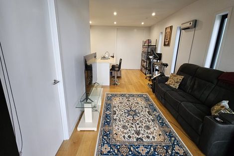 Photo of property in Frank Sargeson Apts, 204/80 Anzac Street, Takapuna, Auckland, 0622