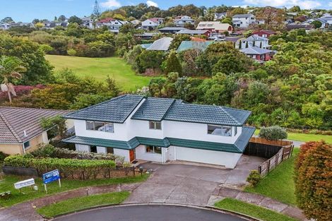 Photo of property in 1/7 Marbeth Court, Botany Downs, Auckland, 2010