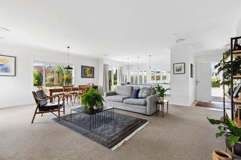 Photo of property in 6 Kaniera Terrace, Cambridge, 3434