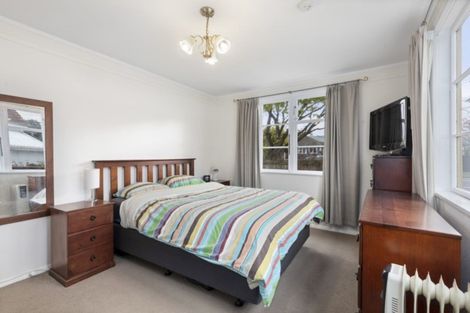 Photo of property in 80 Naenae Road, Naenae, Lower Hutt, 5011