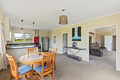 Photo of property in 737 Frankley Road, Hurworth, New Plymouth, 4371