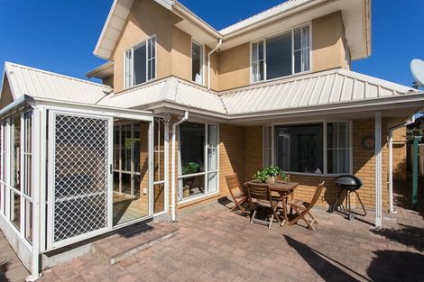 Photo of property in 89 Peer Street, Ilam, Christchurch, 8041