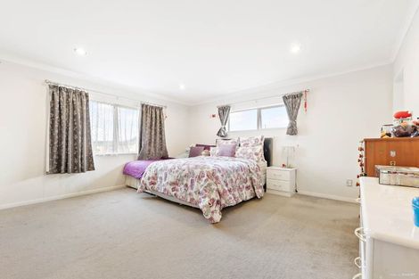 Photo of property in 1 Sunshine Lane, Flat Bush, Auckland, 2019