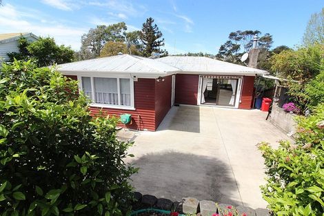 Photo of property in 88 Glendale Road, Glen Eden, Auckland, 0602