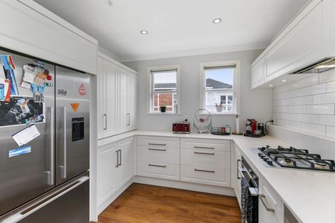 Photo of property in 16 Shearer Crescent, Naenae, Lower Hutt, 5011