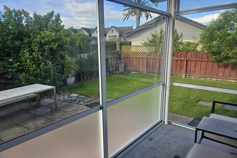 Photo of property in 3/166 Gloucester Street, Taradale, Napier, 4112