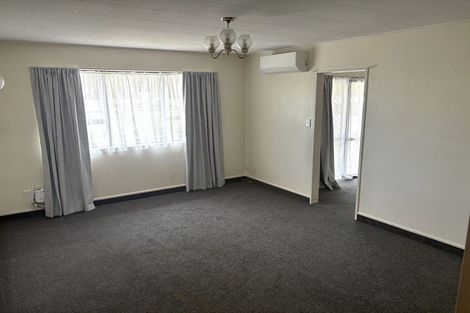 Photo of property in 2/500 Avenue Road West, Hastings, 4122