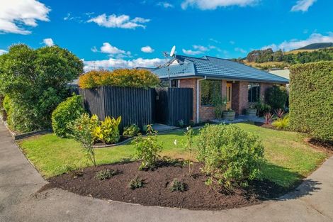 Photo of property in 1 Vining Crescent, Stoke, Nelson, 7011