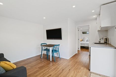 Photo of property in 36 Scott Road, Stanmore Bay, Whangaparaoa, 0932