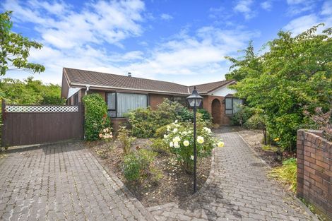 Photo of property in 11 Maple Grove, Mosgiel, 9024