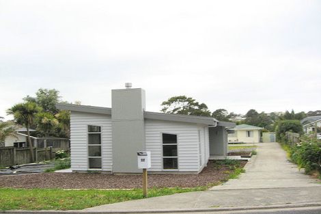 Photo of property in 17 Brixton Road, Manly, Whangaparaoa, 0930