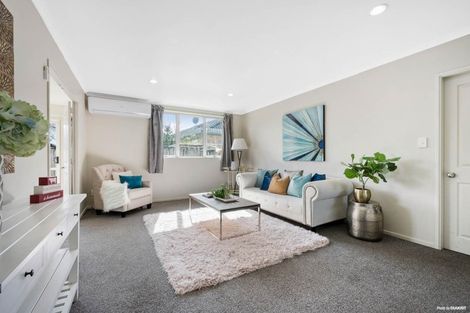 Photo of property in 24 Duckworth Road, Papakura, 2110