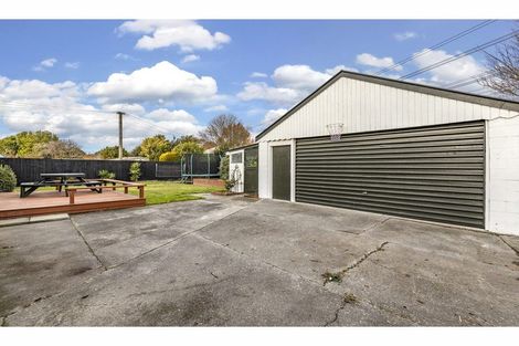 Photo of property in 25 Stackhouse Avenue, Bishopdale, Christchurch, 8053