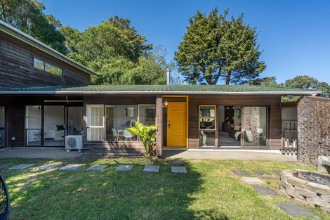 Photo of property in 789a Beach Road, Browns Bay, Auckland, 0630