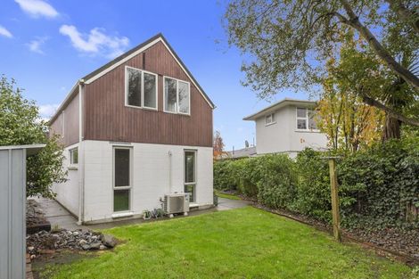 Photo of property in 2/36 Maidstone Road, Ilam, Christchurch, 8041