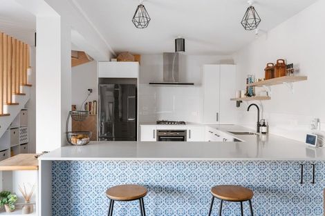 Photo of property in 21d Glenn Terrace, Otumoetai, Tauranga, 3110