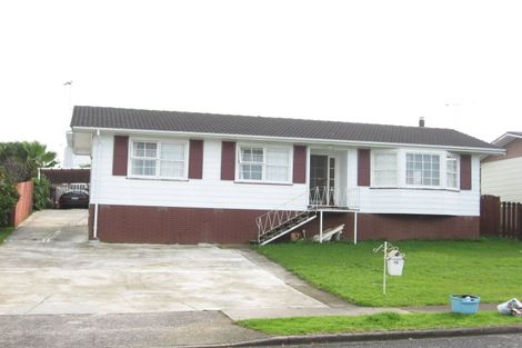 Photo of property in 12 Medina Place, Half Moon Bay, Auckland, 2012