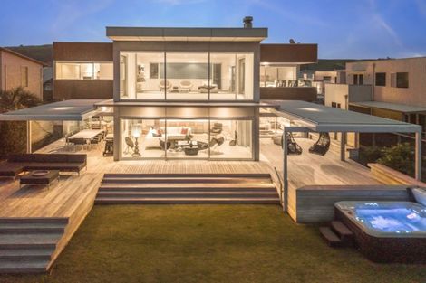 Photo of property in 39 Taumata Road, Omaha, 0986