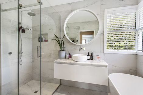 Photo of property in 66a Saint Georges Bay Road, Parnell, Auckland, 1052