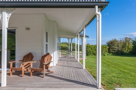 Photo of property in 40 Grant Road, Kinloch, Taupo, 3385
