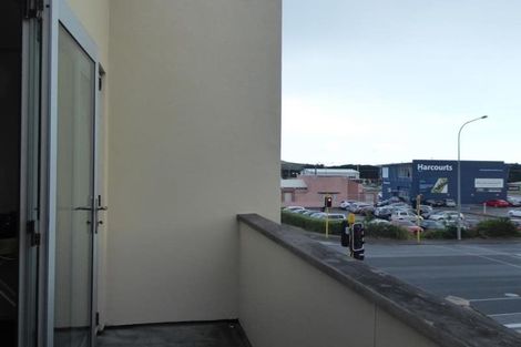 Photo of property in 96a Mana Esplanade, Paremata, Porirua, 5026