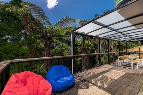 Photo of property in 112 Mountain Road, Henderson Valley, Auckland, 0612
