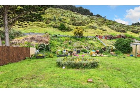 Photo of property in 127 Maunsell Road, Port Waikato, Tuakau, 2695