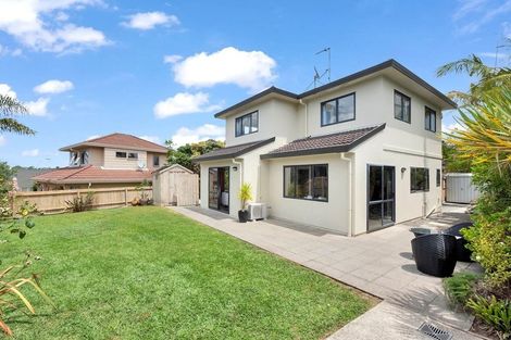 Photo of property in 16 Coventry Way, Long Bay, Auckland, 0630
