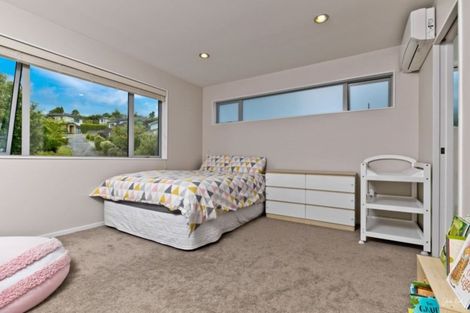 Photo of property in 18 Virginia Street, Henderson, Auckland, 0612