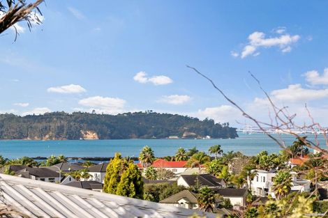 Photo of property in 30 Westpark Drive, West Harbour, Auckland, 0618