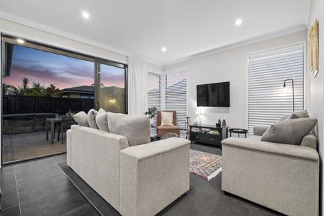 Photo of property in 8 Sarcodia Place, Papamoa Beach, Papamoa, 3118