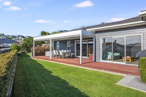 Photo of property in 53 Endeavour Drive, Whitby, Porirua, 5024