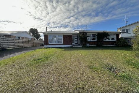 Photo of property in 6 Paulette Place, Queenwood, Hamilton, 3210