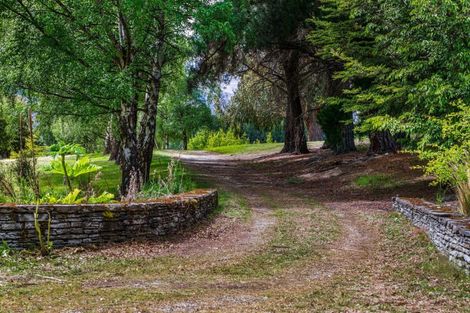 Photo of property in 60 Dalefield Road, Dalefield, Queenstown, 9371