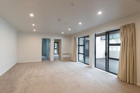 Photo of property in 72 Daniell Street, Newtown, Wellington, 6021